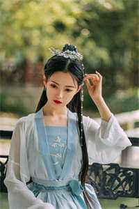报告厉总，夫人是个神棍！全集小说