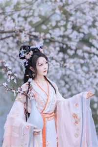 被捕入狱后，未婚夫带着新科技参加审判优质全文