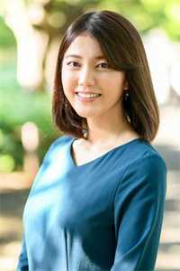 畅销小说推荐被捕入狱后，未婚夫带着新科技参加审判