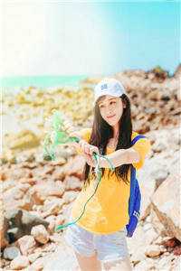 精修版穿越九零后，她决心当宠文女主