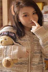 完整作品身为主角，我除了女帝老婆一无所有