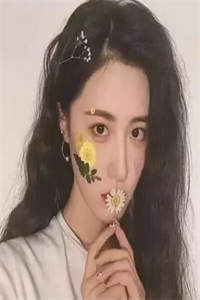 畅读精品穿越炮灰后，我主动上门寻亲