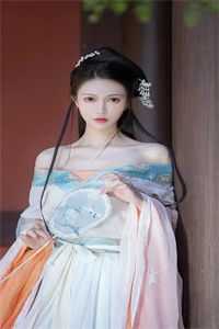 畅读精品穿成po文女主的打工工具人后
