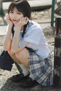 姑娘她美貌却暴力畅销小说推荐