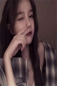 畅销巨作退婚后，王妃带崽嫁皇叔