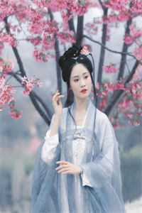 精品全集夫人才是真大佬，总裁甘愿做她裙下臣