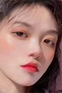 快穿：炮灰女配被尚书大人狠狠宠