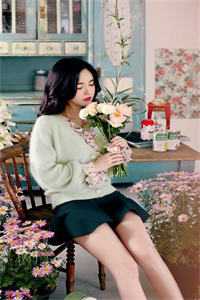 精品全集快穿：美人胚宿主吐血后，渣男后悔了