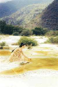 分手后，她和马甲大佬闪婚了全集