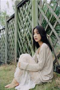 她如狂风暴雨长篇小说