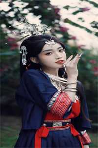 高质量小说放下校花后，被超可爱小女友倒追