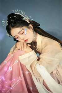 青楼女子要从良，侯爷首辅请靠边全篇