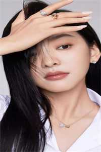 进监狱后，未婚夫杀疯了