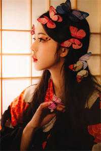 精品全篇离婚后，我在末世囤女神！