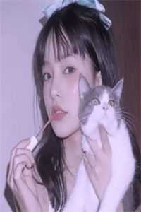 小妾眼一红，王爷他抱着哄小说