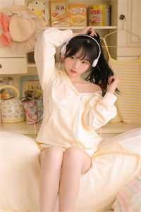 畅销书籍禀告首辅，夫人她又去给你物色美女了