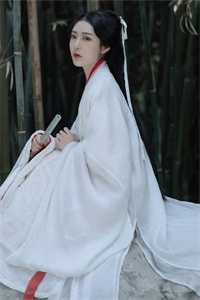 完整篇章离婚后，前夫每天都想上位