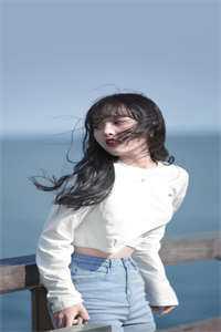 神豪：身份曝光后，前女友哭花了妆