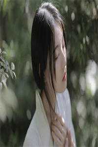 精品推荐全员重生：大佬们跪求恶毒女配原谅