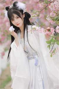全文章节穿成废物皇子，我逆袭成无敌战神