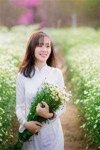 重生后确诊，他不再讨好所有人小说