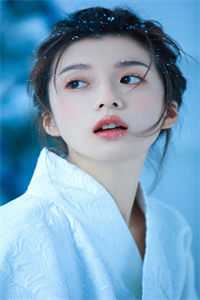重生后，摄政王妃带着萌娃杀疯了