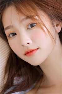 辞职后，捡了一个美女总裁小说