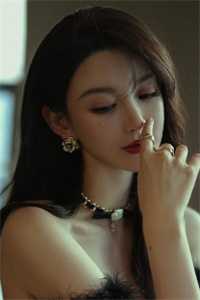 身为主角，我除了女帝老婆一无所有在线阅读