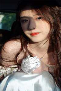 精品夫君独宠爱妾？我攻略婆婆来撑腰