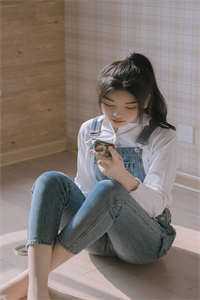 全本小说活成前任白月光后，她桃花朵朵开