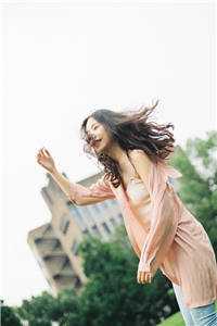全章阅读穿成嫡女，惹上疯批后她招架不住了