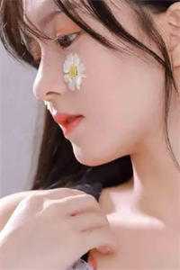 穿成华妃女儿，我帮额娘成太后全文免费