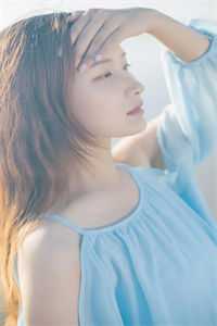 职场挑战：艾米丽的成长与背叛艾米丽莉莉后续+完结