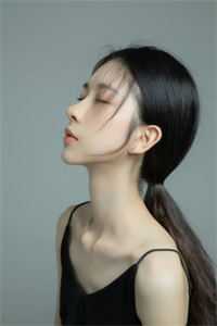 富家女因残疾抛弃我，快订婚却跑村野求我复合免费