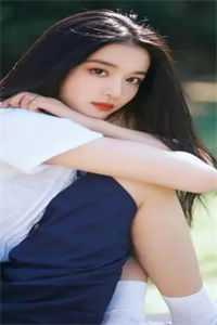 重生九十九世，我被女帝追杀了叶轻舞秦逸仙