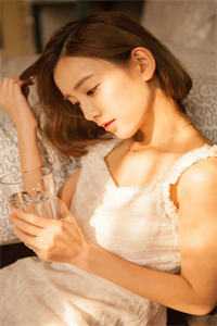 我就吃个席，怎么就成大佬的新娘了？无删减