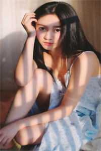 开局捡到萝莉，我在异界开幼儿园免费看