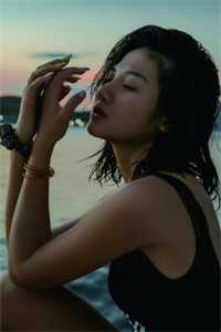 我与大妖成亲后，帝君疯了