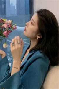 花田空间：不小心捡了个失忆美男列表