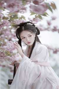 逆袭！肥宅女解锁末日开挂系统