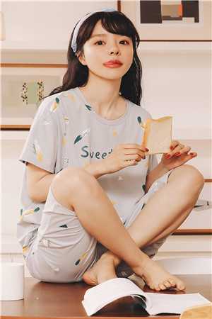 糙汉溺宠甜妻，娇娇小姐甜如蜜by