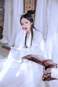 新婚夜撞邪遇害，我被老婆养尸试读
