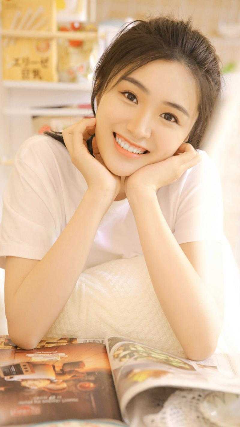 新婚夜撞邪遇害，我被老婆养尸无弹窗