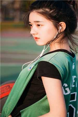 失忆后错把前夫的死对头当老公前文+