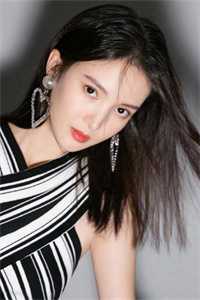 被准嫂子虐杀塞进礼物盒后，偏执狂哥哥杀疯了顾淼顾焱全文