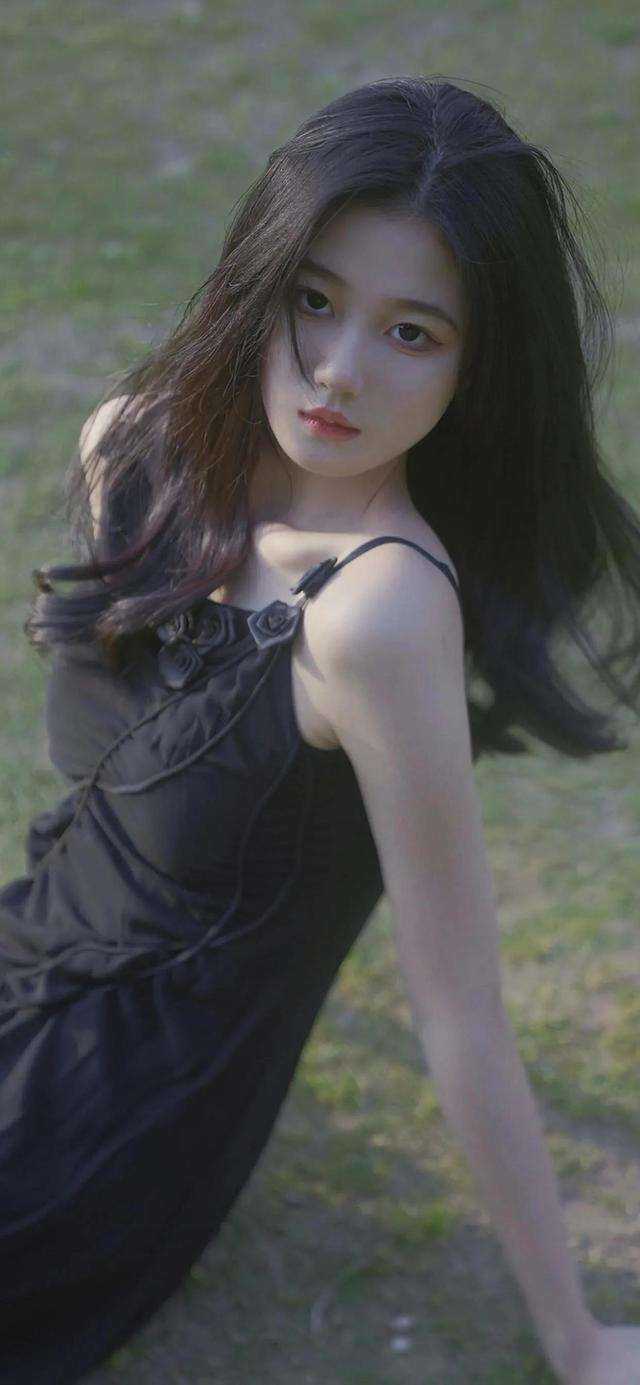 真千金需要本恶毒女炮灰拯救？