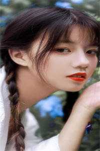 离婚出国后，画家妻子悔不当初全本小说推荐