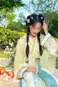 姑姑用双性婴儿换了我娘的儿子无删减全文