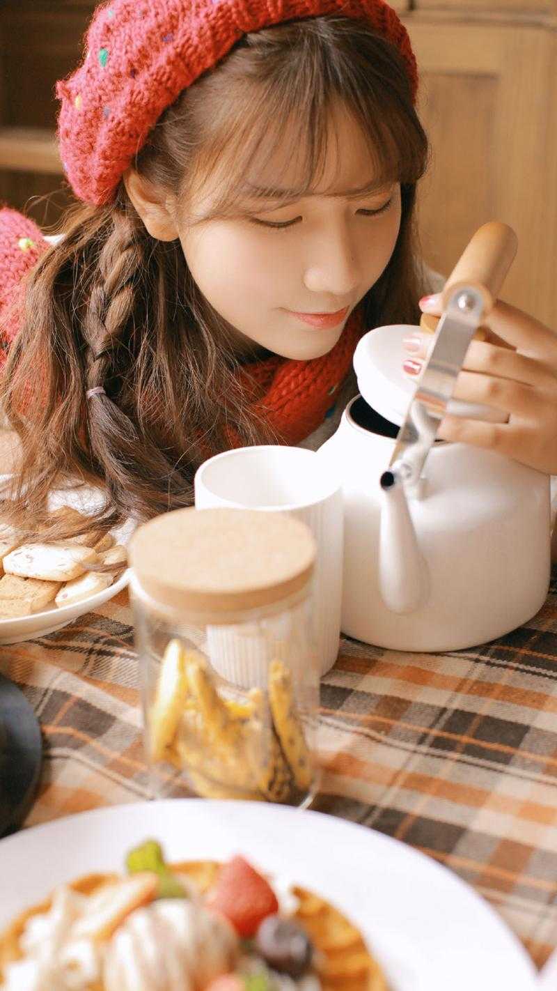 离婚出国后，画家妻子悔不当初小说畅读