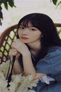 重生后，我从姐姐手里怒抢神女身份小说